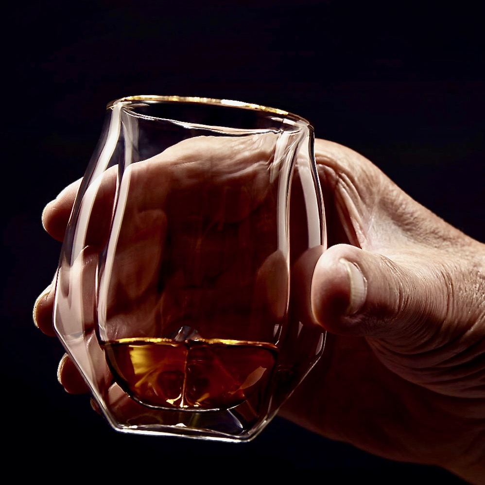 How the Norlan Glass is Transforming Whisky Tasting - Ape to Gentleman